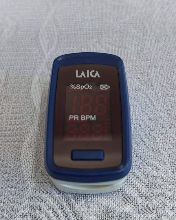 Máy đo nồng độ oxy trong máu SpO2 Laica